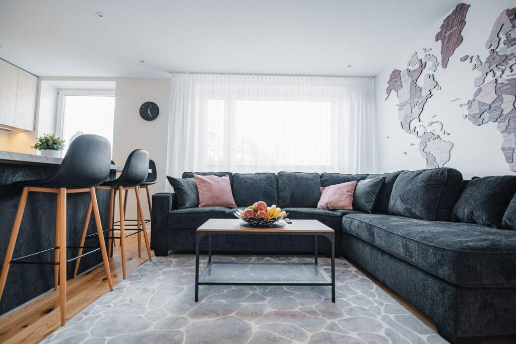 New Luxury 3Br Apartment In Old Town, Free Parking هابسالو المظهر الخارجي الصورة